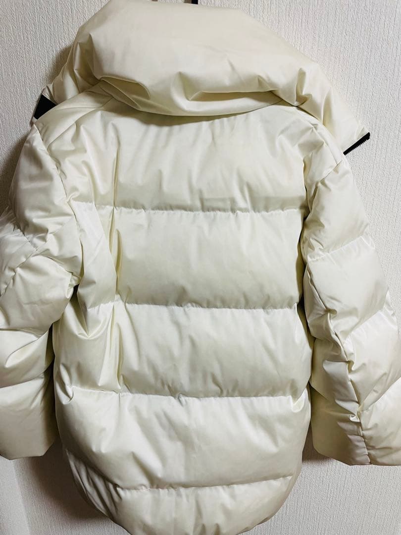 ユニクロ プラスJ ダウン ボリュームジャケット