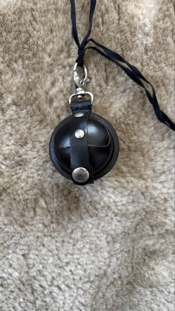 ANN DEMEULEMEESTER ケースネックレス