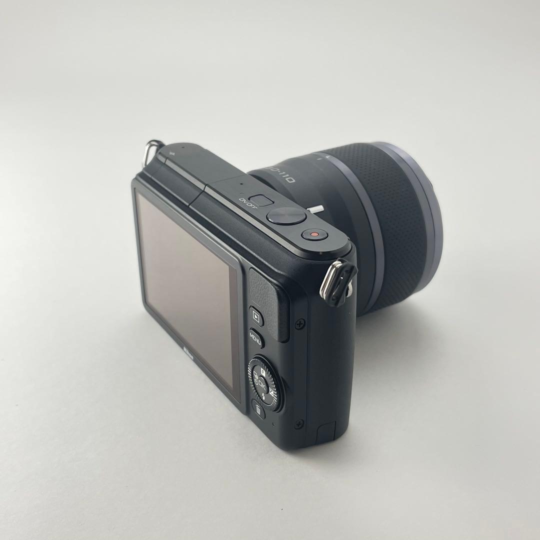 【美品・返品保証】Nikon1 S1ブラック 標準レンズキット