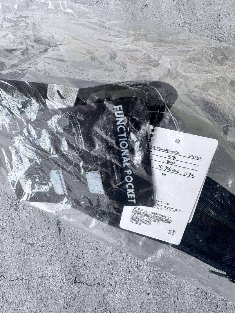 未開封▼GLR レザー ファンクショナル スリングバッグ