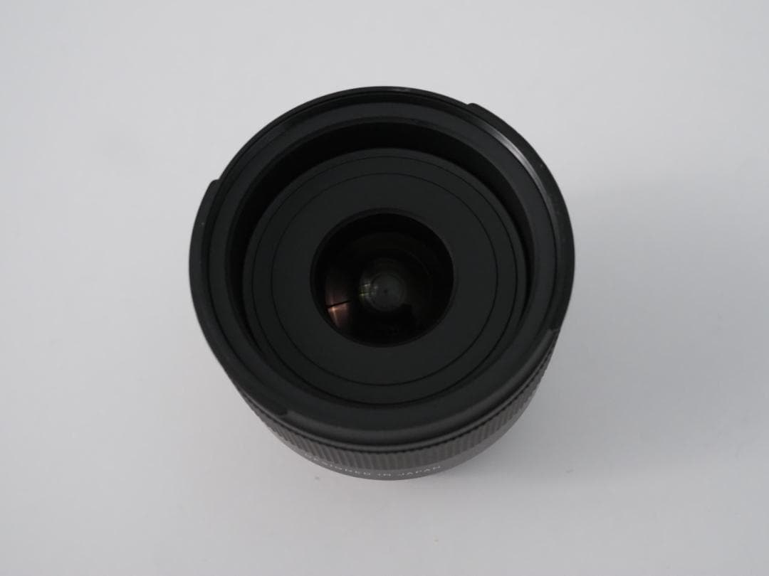 TAMRON 20mm F/2.8 Di III OSD M1:2 Eマウント