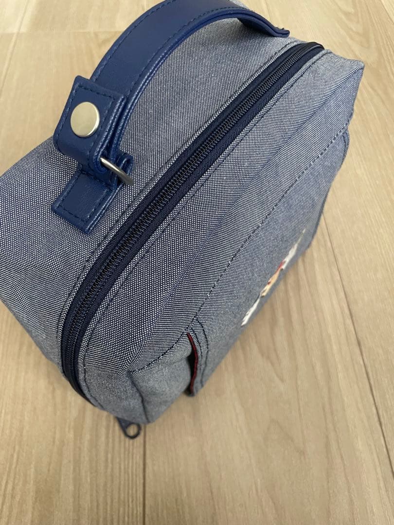 【美品】【新品未使用】familiar おむつポーチ