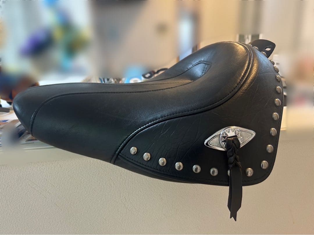 ハーレーダビッドソン　純正シート