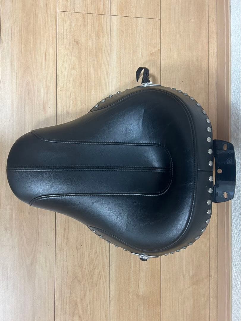 ハーレーダビッドソン　純正シート