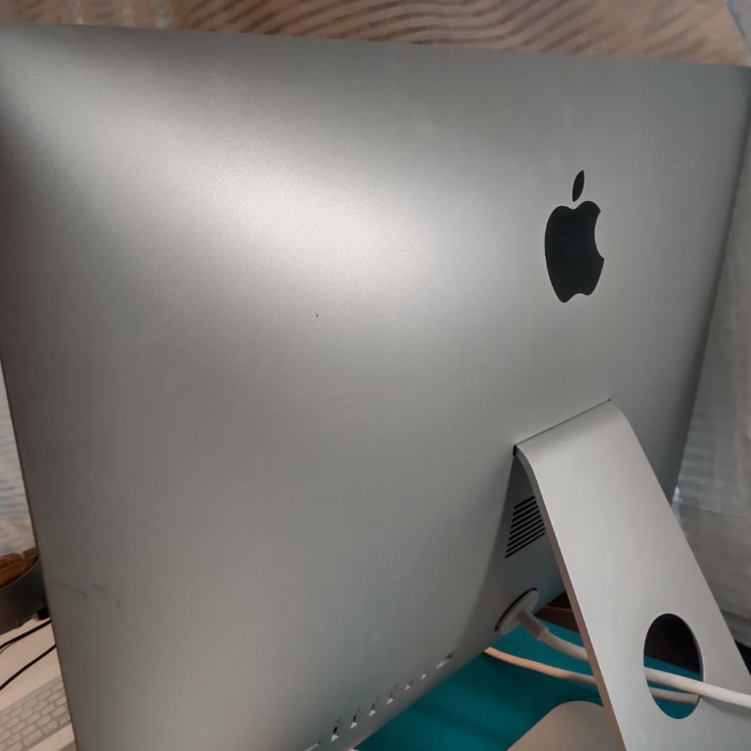 Ｋaoru iMac Retina 4K 21.5インチ 2017年モデル