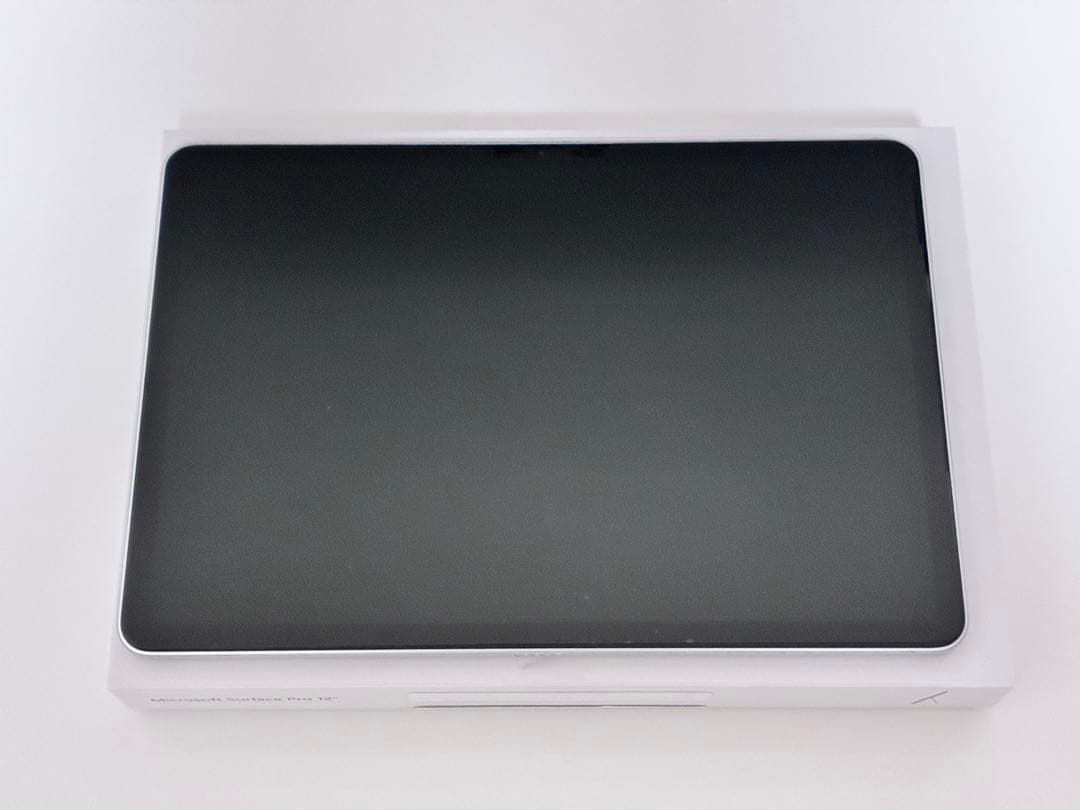 Microsoft Surface Pro 12 256gb 16gb プラチナ