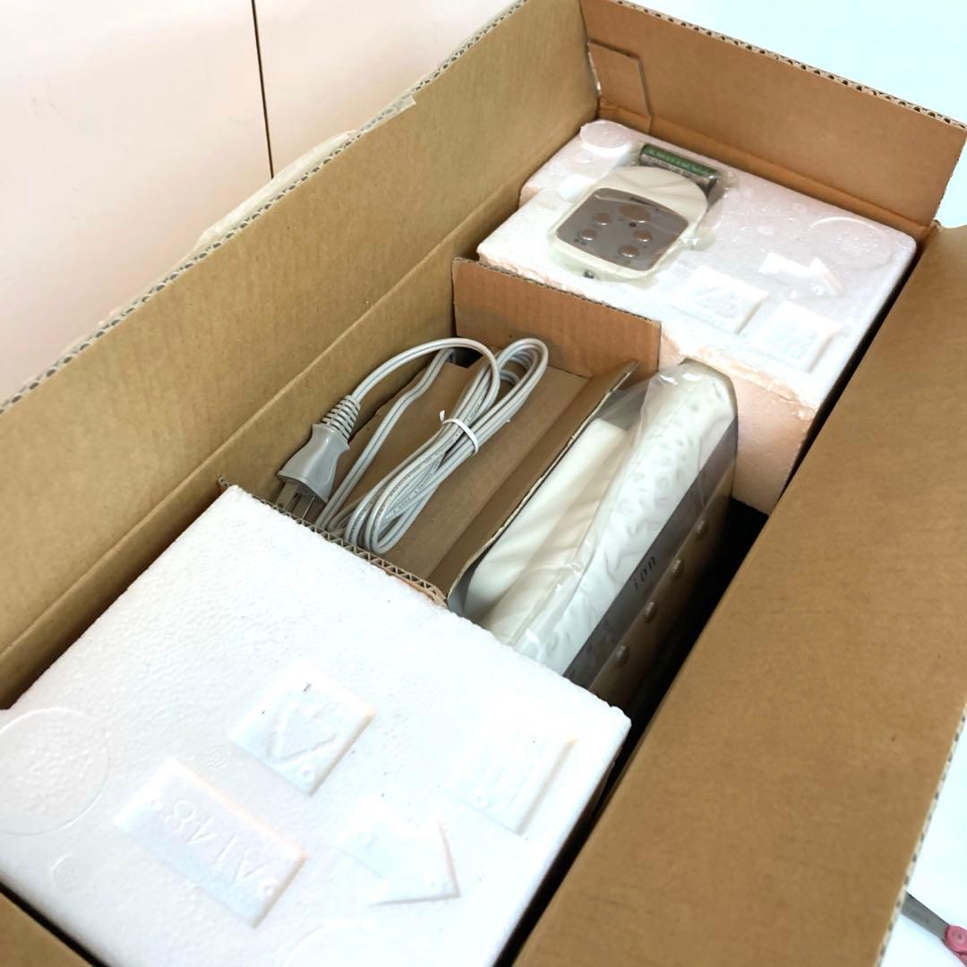 B379-2 Iwatani 空気清浄機　イオンリフレ　IAC-E130