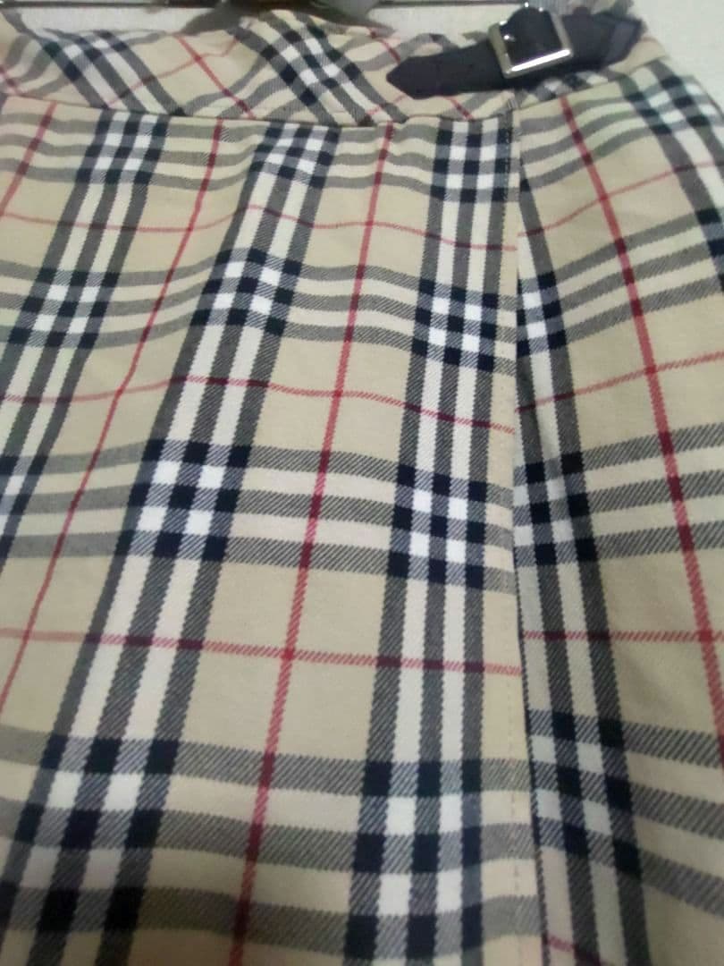 【希少】✨【美品】✨【160】バーバリー チェック　スカート