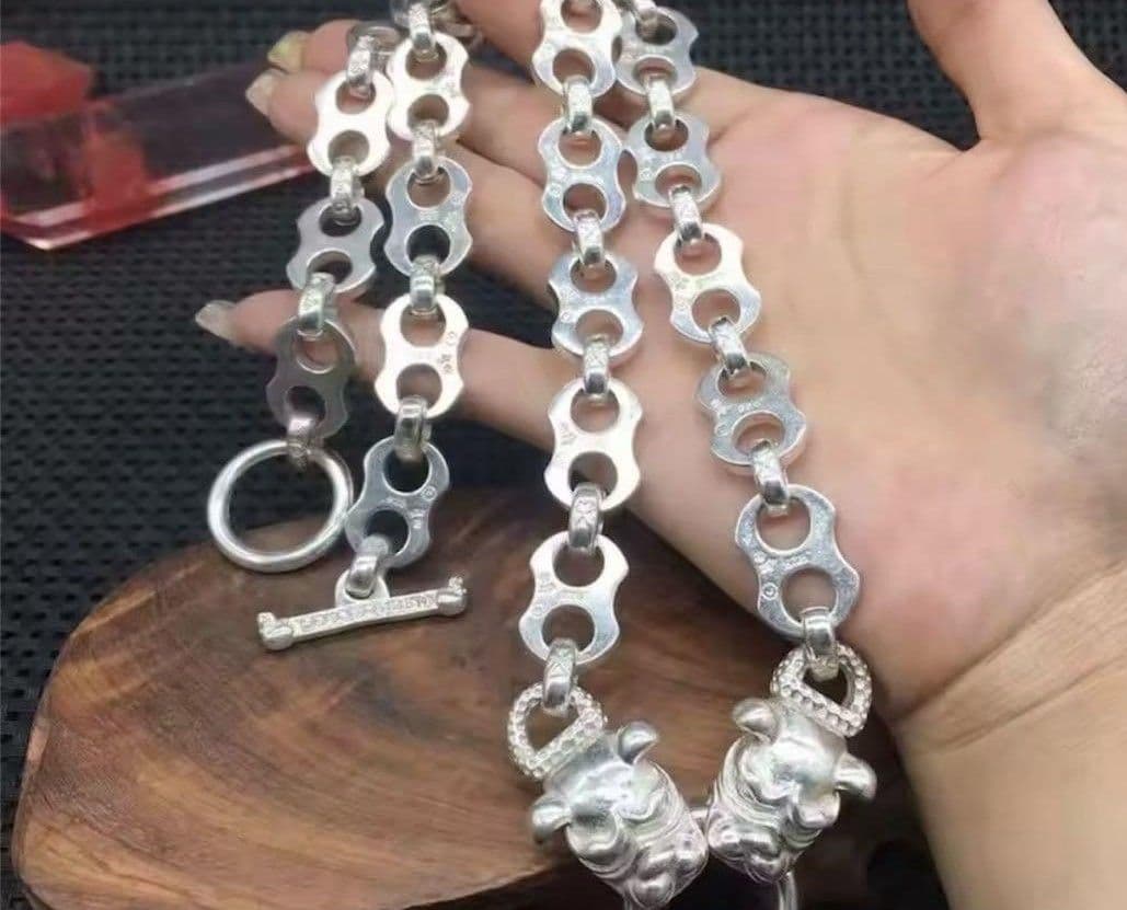 アクセサリー CHIHIRO