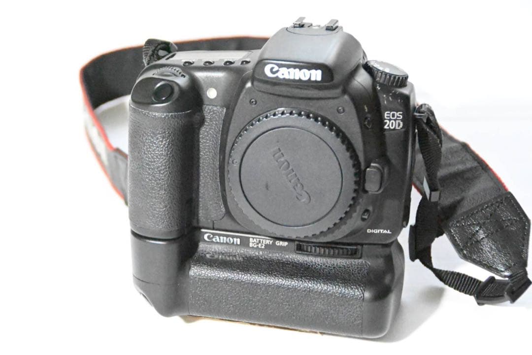デジタルカメラ CANON EOS20D BATTERY GRIP BG-E2