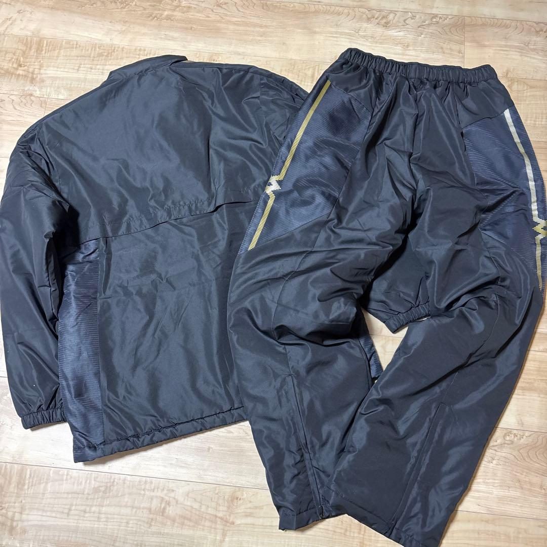 新品　ミズノ　メンズ　ブレスサーモ　ウィンドブレーカージャケットパンツ上下