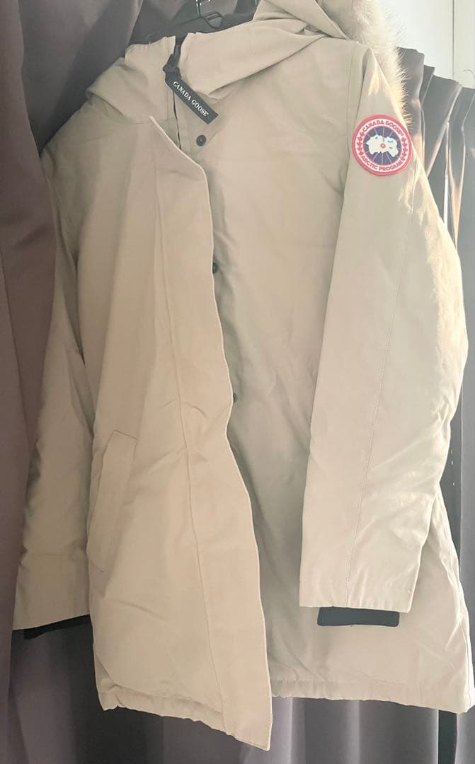 【pandorobo】【クリーニング済】カナダグース　ダウンジャケット