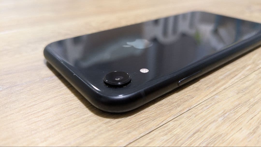 Y*a様 【SIMフリー】iPhone XR 64GB ブラック 動作良好