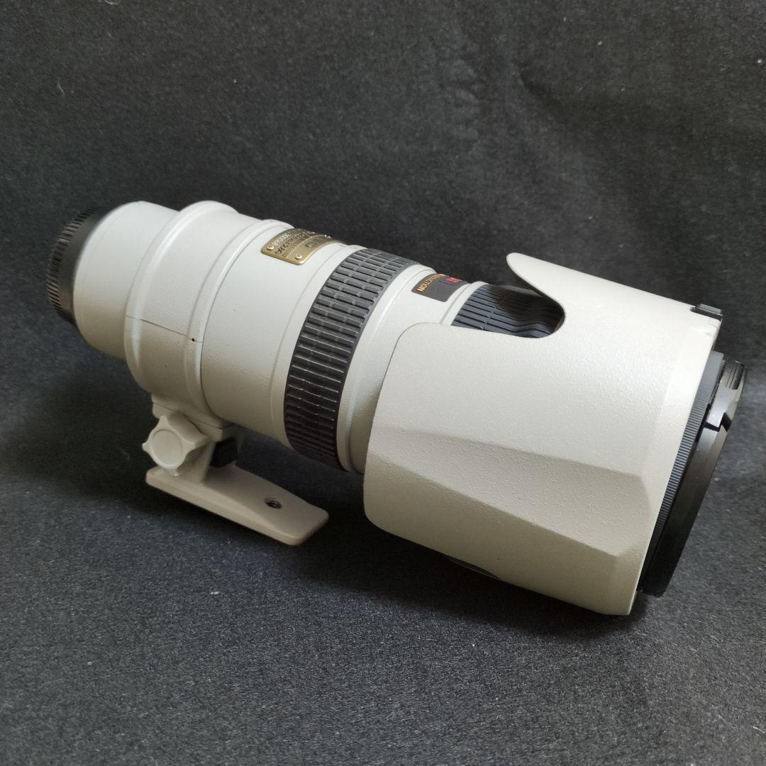 Nikon　AF-S VR NIKKOR 70-200mm 1:2.8G