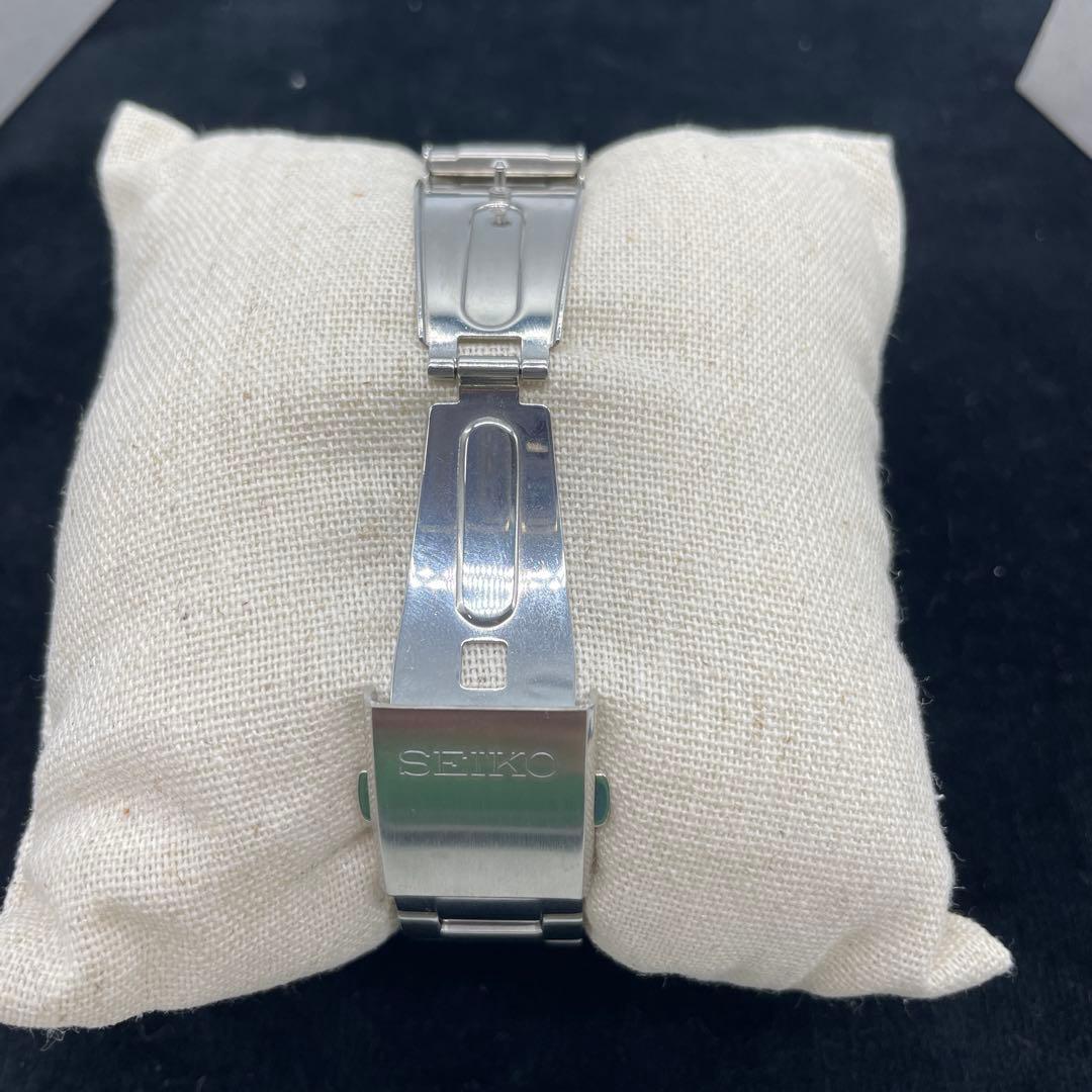 SEIKO ソーラー 腕時計 V157-0PR0 箱・コマ付