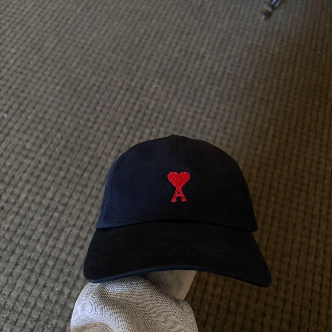 【正規品】Ami Paris ベースボールキャップ　ブラック