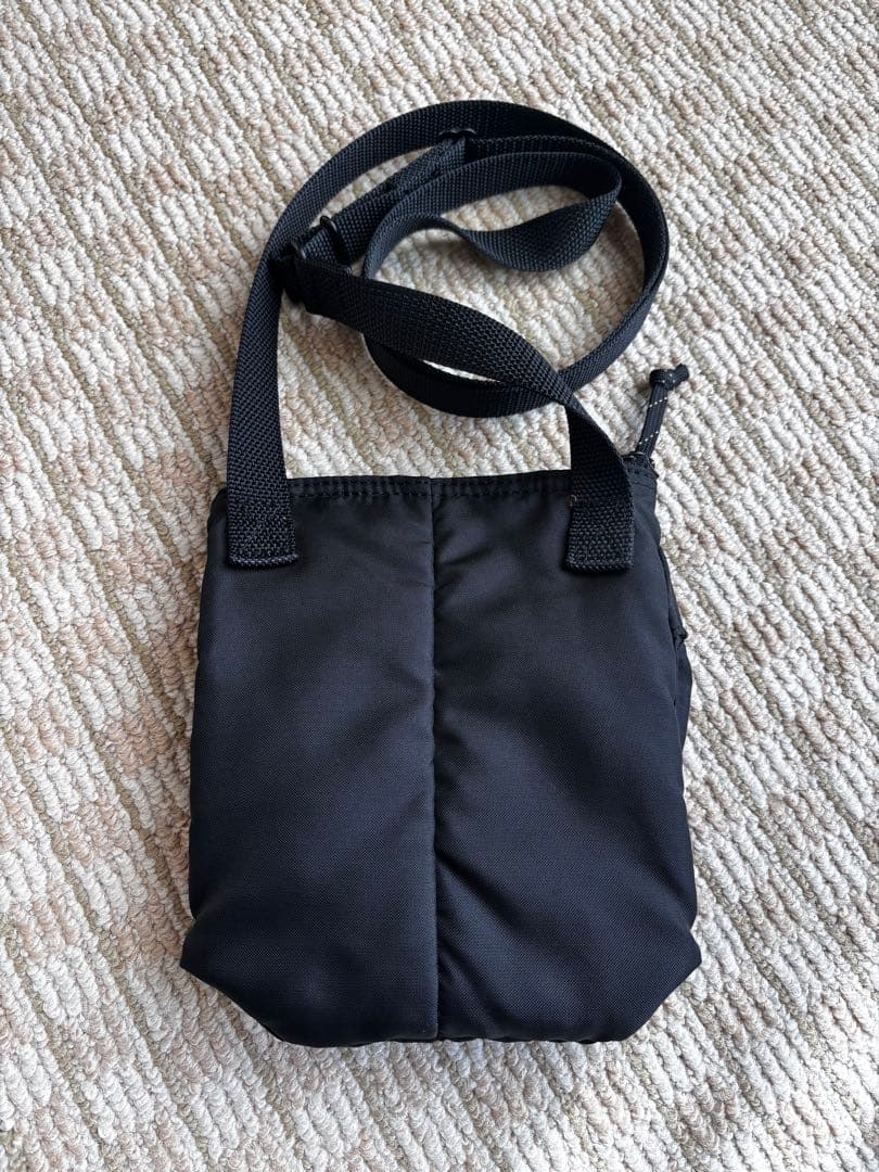 PORTER ブラック ショルダーポーチ