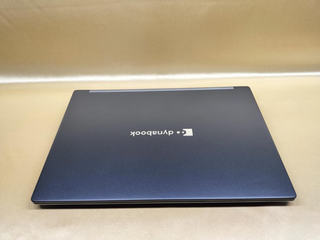東芝　Dynabook G83/KW　高性能　2023年モデル(K-199)