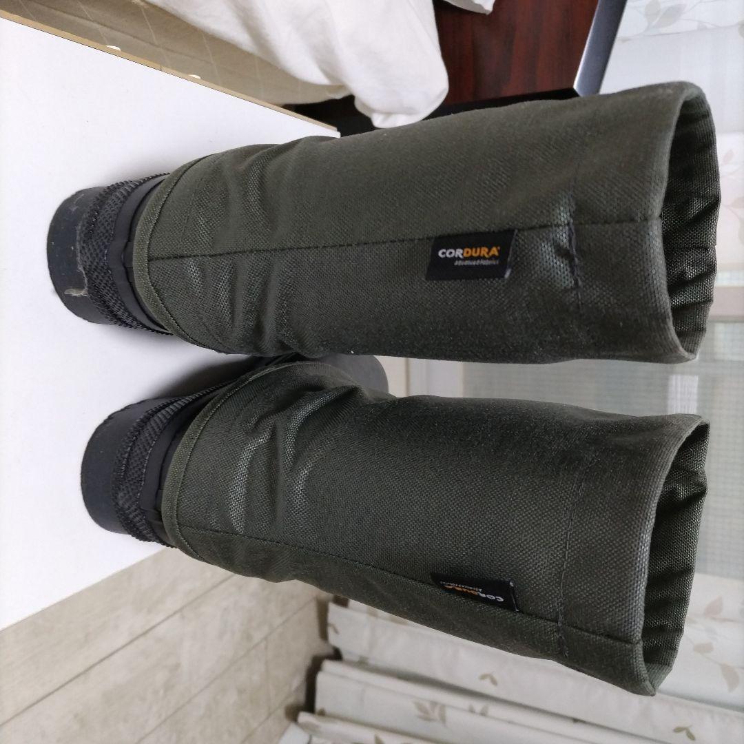 防水ショートブーツ 黒・緑