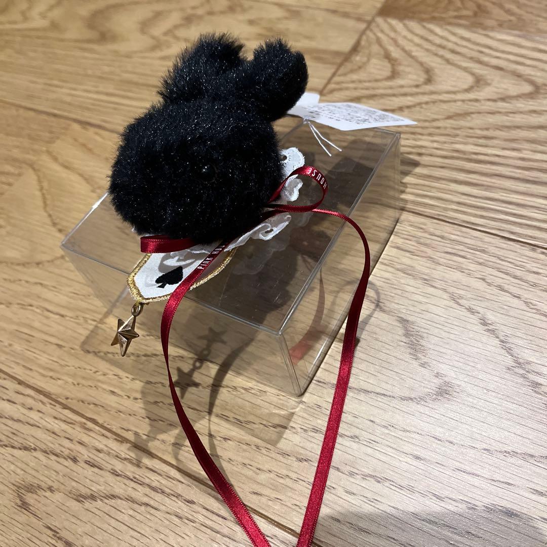 【新品未使用タグ付き】ピンクハウス　トランプうさぎコサージュ