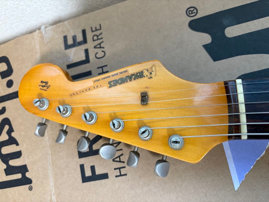 Fernandes RST-50 リバイバル ストラト 消えロゴ