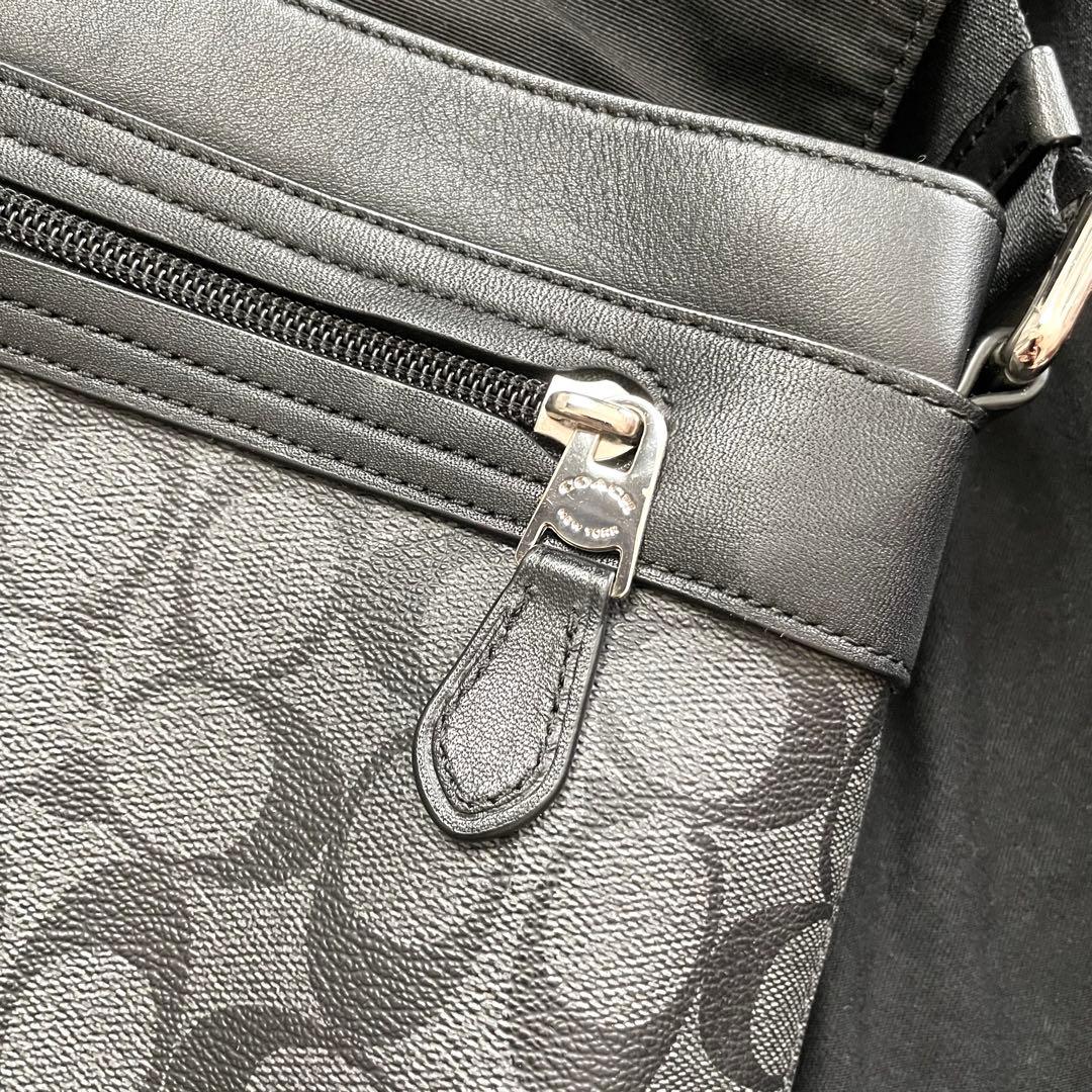 【正規品】コーチ メッセンジャーバッグ