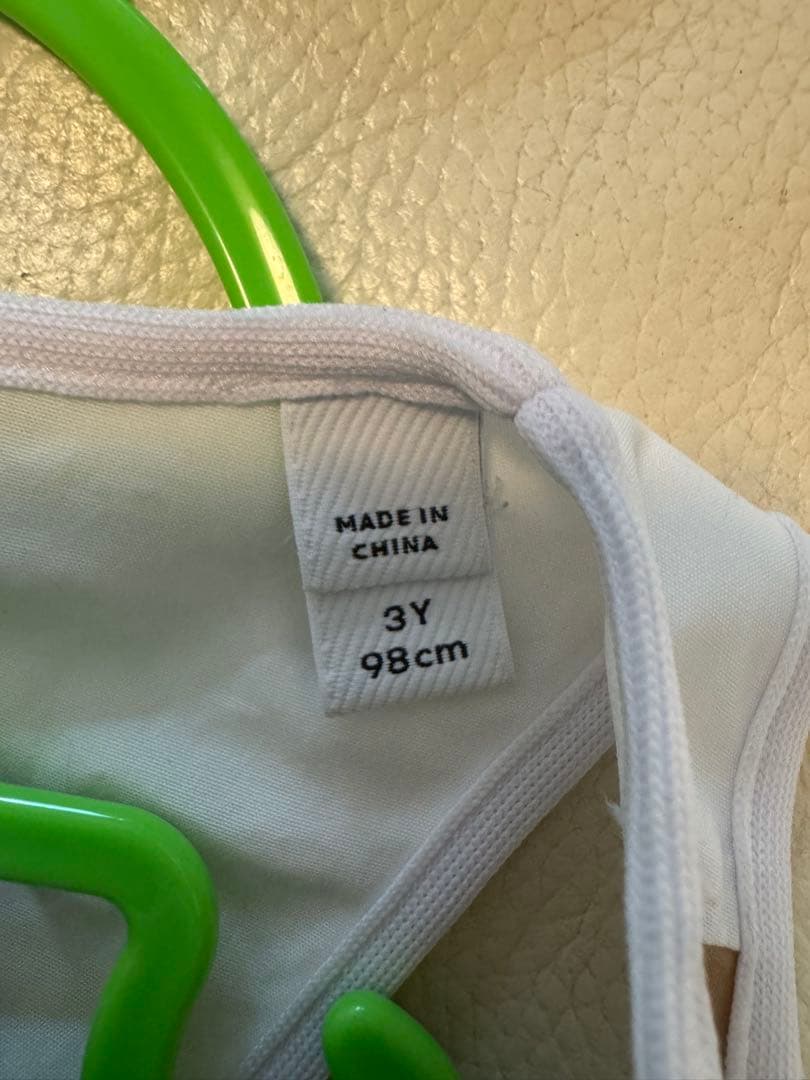 バーバリー　ワンピース　98センチ3Y