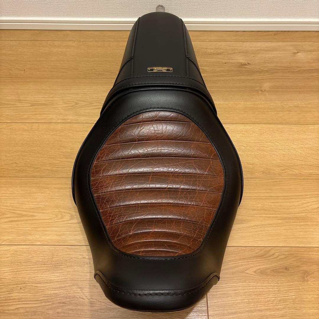 K&Hハーレーシート　ガンファイター タック2　’08～ツーリング