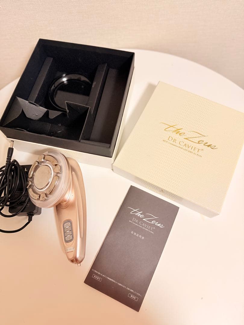 Dr. Caviet the Zeus 美容機器