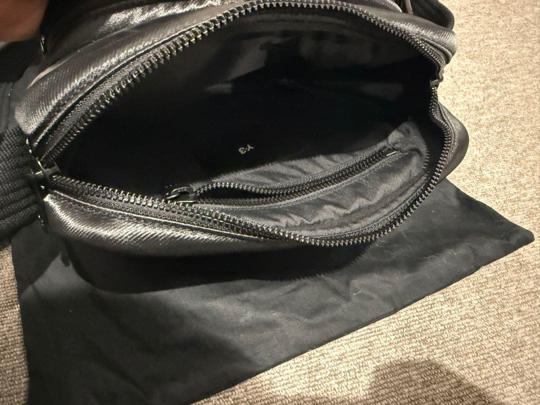 Y-3(ワイスリー) X BODY BAG クロスボディバッグ 23FW 使用浅