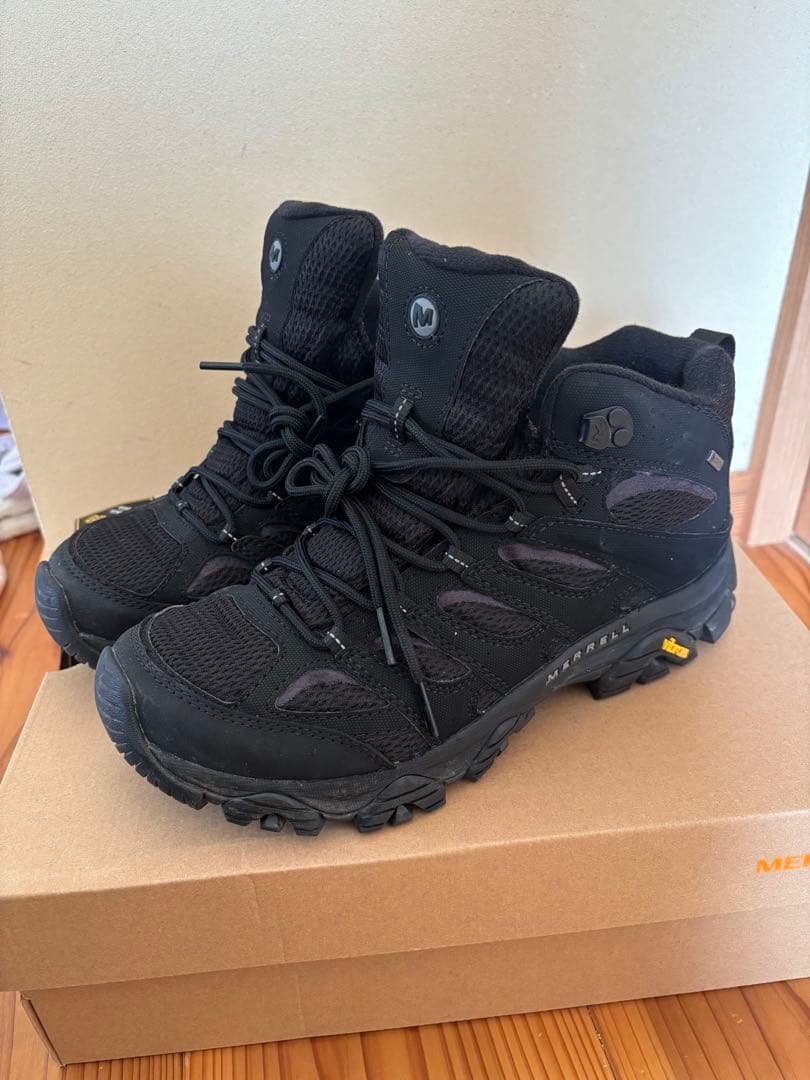 美品 MERRELL Moab3 Gore-Tex ブラック