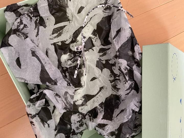 off-white/オフホワイト　スニーカー