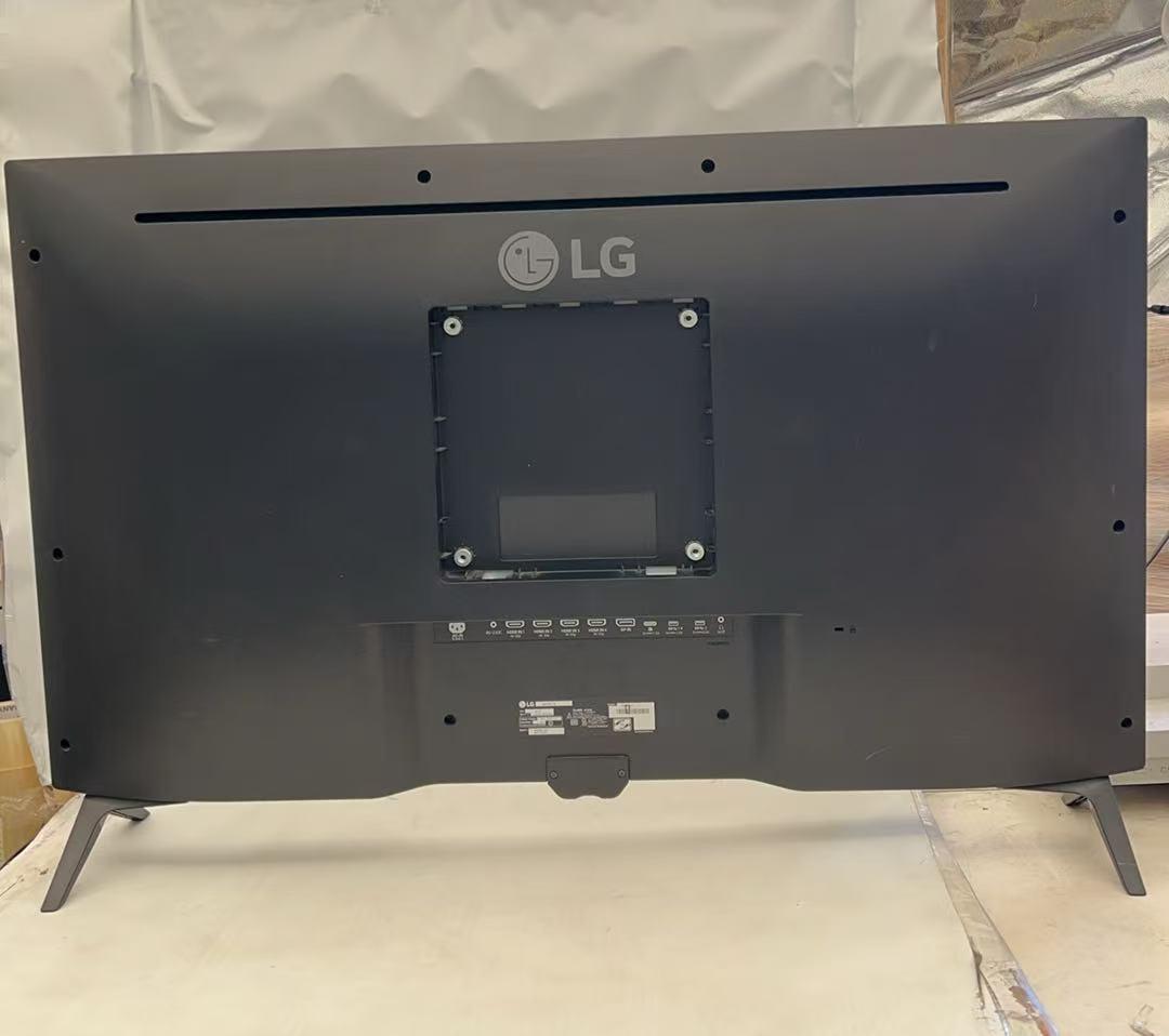 B*n様 LG 4Kモニター ディスプレイ 43UD79T-B 42.5インチ