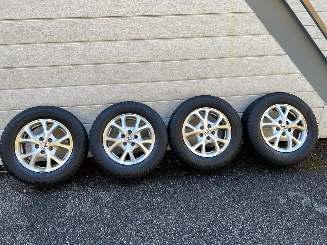 ホンダ　エリシオン　スタッドレスタイヤ&純正ホイールセットToyo 16インチ