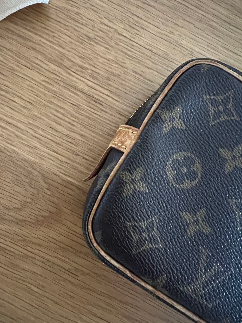 LOUIS VUITTON ポシェットマルリーバンドリエール ジャンク
