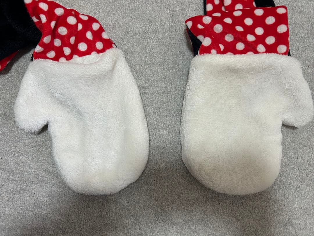 ミニーマウス耳付きマフラーキャップ