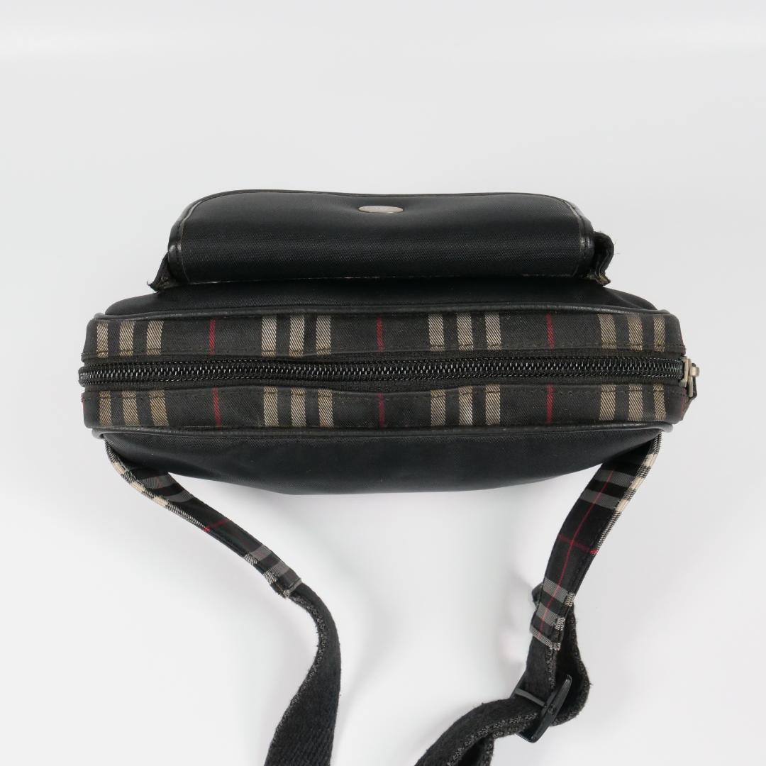 希少上品✨バーバリー ウエストバッグ ノバチェック キャンバス