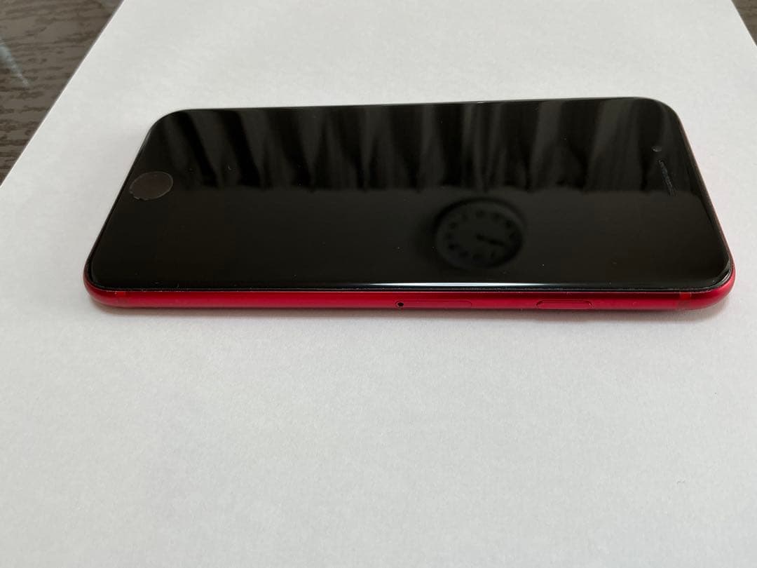 美品　iPhoneSE第二世代64GB 本体のみ