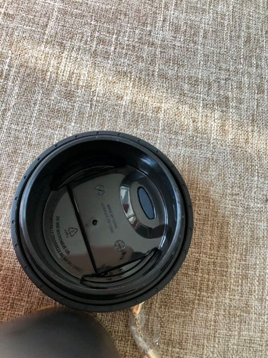 スタバ海外限定⭐️新品❗️2点セット❗️ブラックゴールドタンブラー&キラキラバック巾着