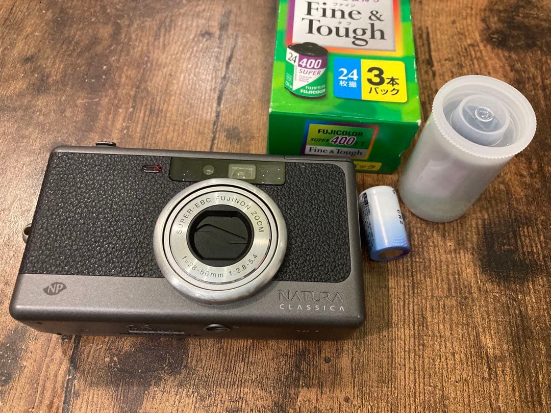 動作良好NATURA CLASSICA コンパクトフィルムカメラ