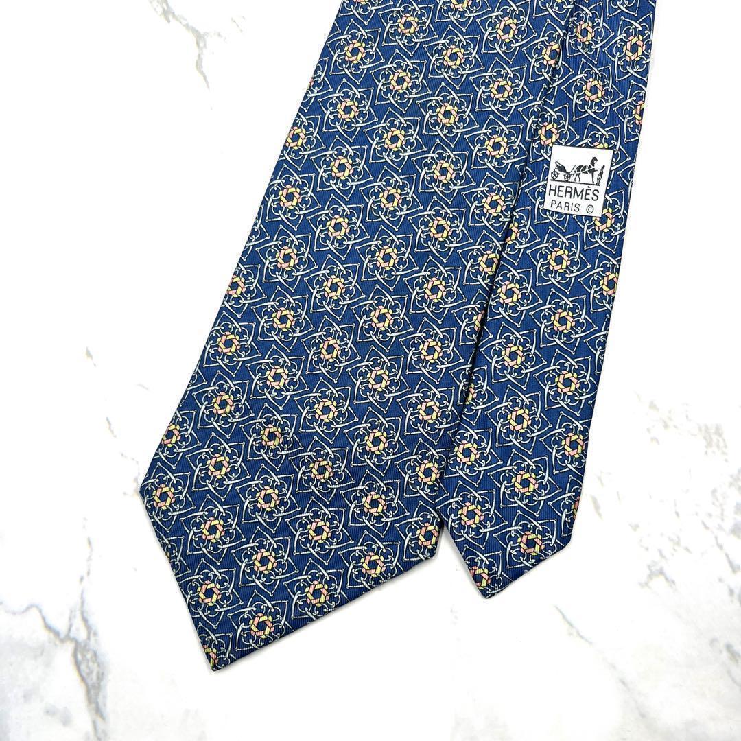 ◆良品◆HERMES エルメス ネクタイ 青色 星柄 リング 高級感