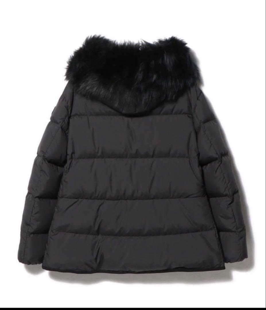 (フラワー)モンクレール レディース ダウンコートLocustelle