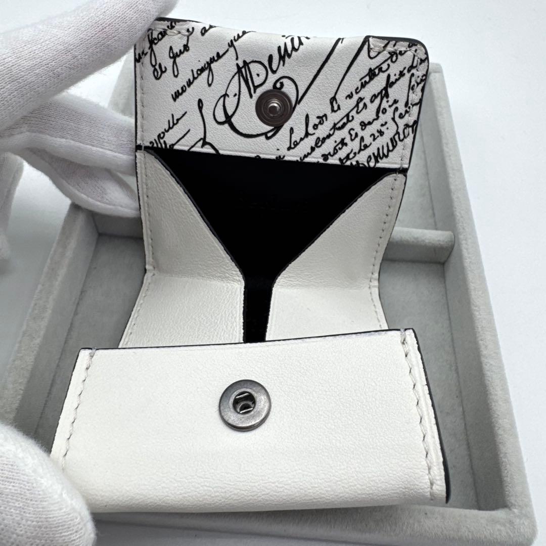 【箱付き】Berluti ケース　ホワイト　ロゴ　レザー　美品