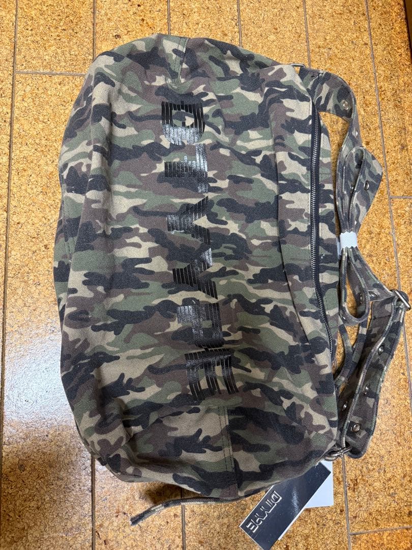 DTYYPE ロゴ入りヴィンテージ風ボストンバッグ