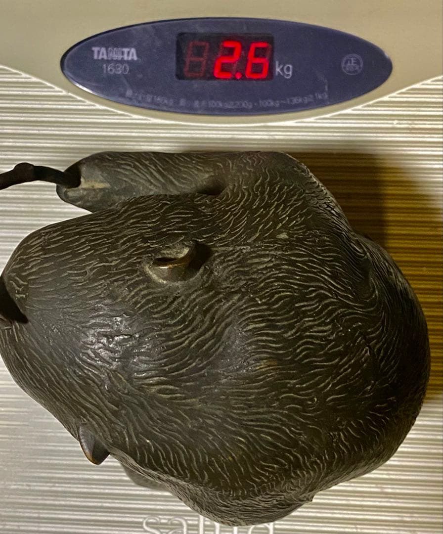 ブロンズ 猿 置物 銅製 時代 2.6kg 高さ 15cm