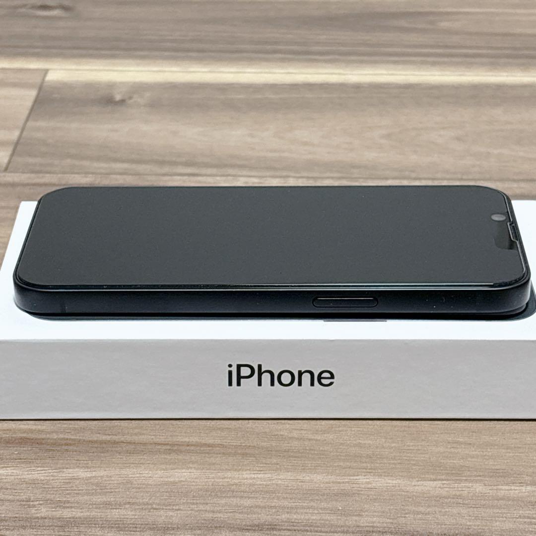 SIMフリー Apple iPhone 16e ブラック フィルム ケース付き