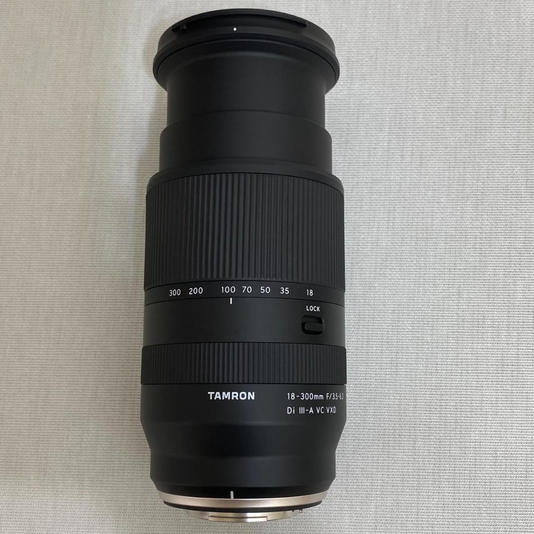レンズ(ズーム) 18-300mm F3.5-6.3 Di III-A VC VXD B061X