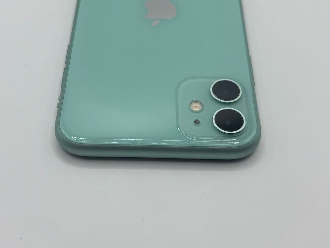 ◆Apple iPhone 11 128GB SIMフリー◆