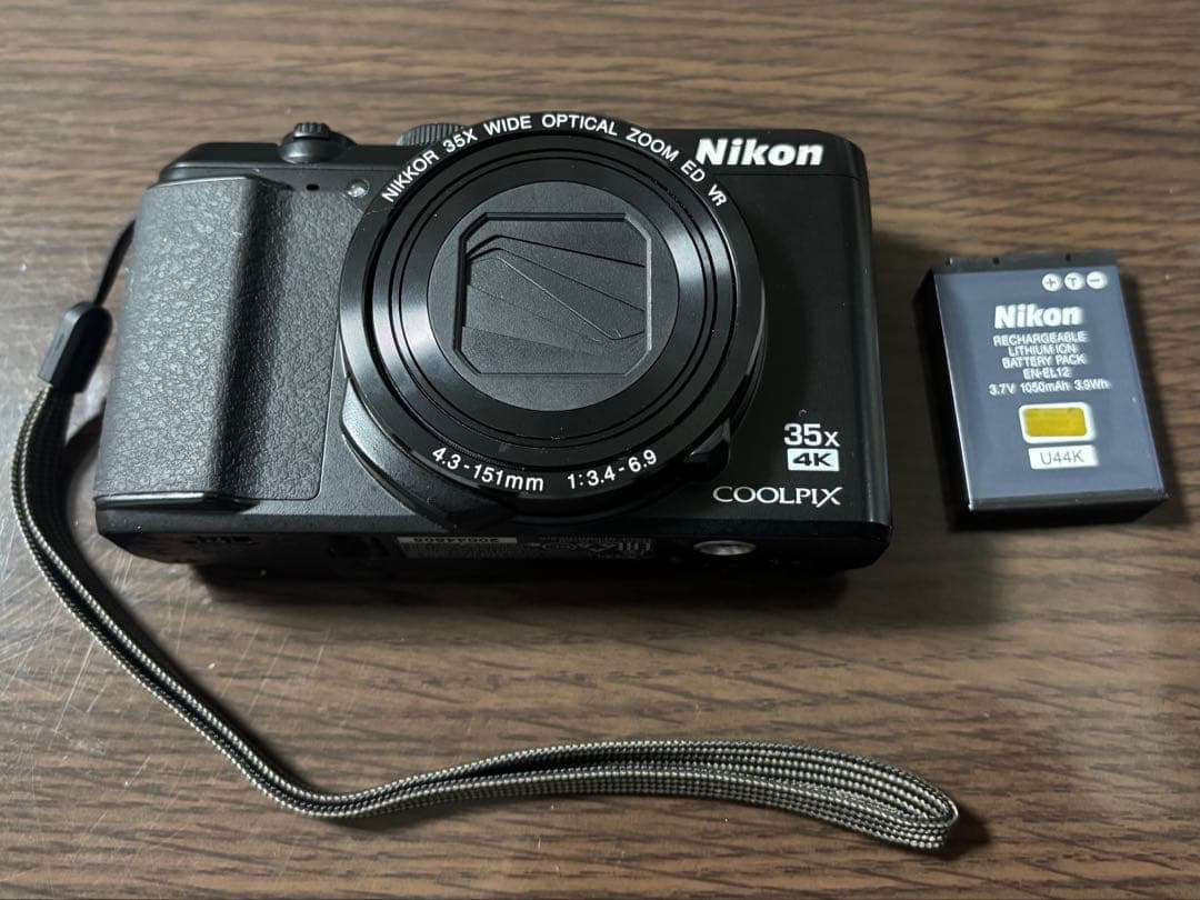 Nikon Coolpix A900 ブラック（とと）