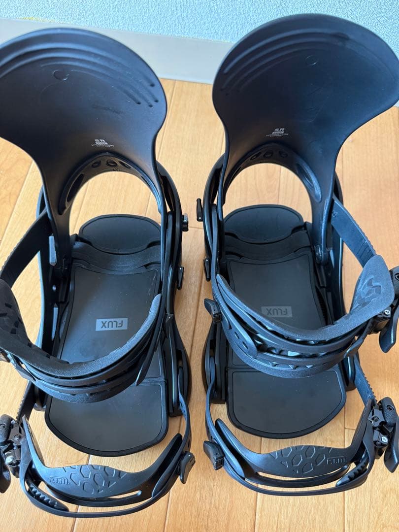 FLUX SR サイズS 24-25モデル